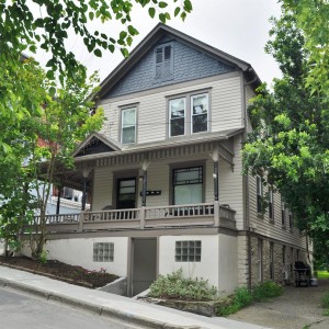 student houses to rent near Cornell